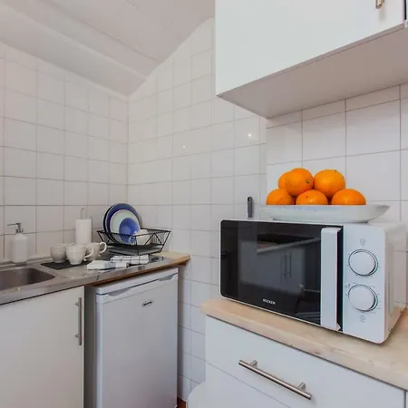 アパート Alfama Sunny & Typical Apartment, By Timecooler *