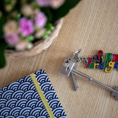 Alfama Sunny & Typical Apartment, By Timecooler * リスボン