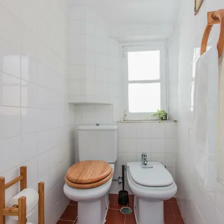 Alfama Sunny & Typical Apartment, By Timecooler アパート *