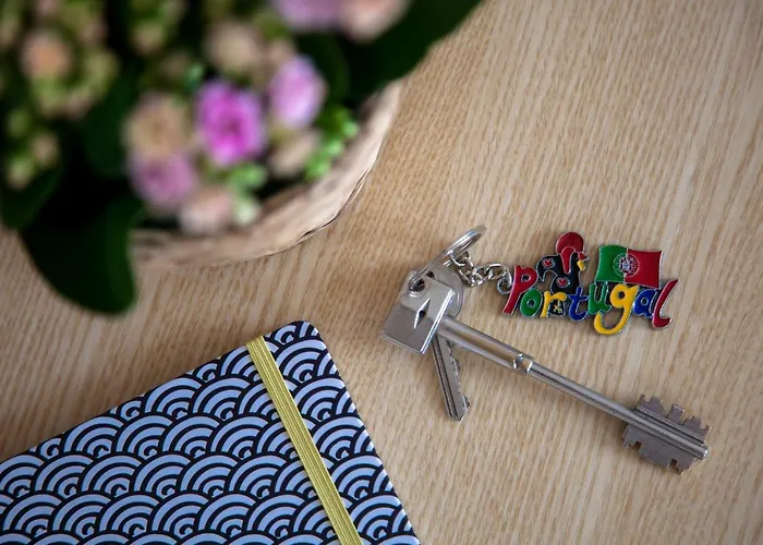 Alfama Sunny & Typical Apartment, By Timecooler * Lisboa