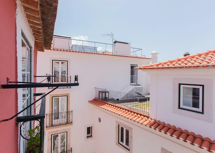 Alfama Sunny & Typical Apartment, By Timecooler * Lisboa