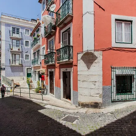 Alfama Sunny & Typical Apartment, By Timecooler Apartament Lizbona